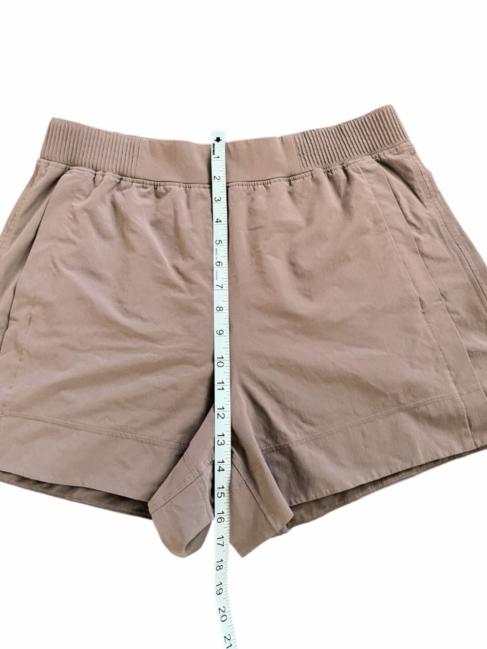 Lululemon Stretch Woven Relaxed-Fit High-Rise 4" Shorts Taupetastic Size XL - Picture 10 of 12